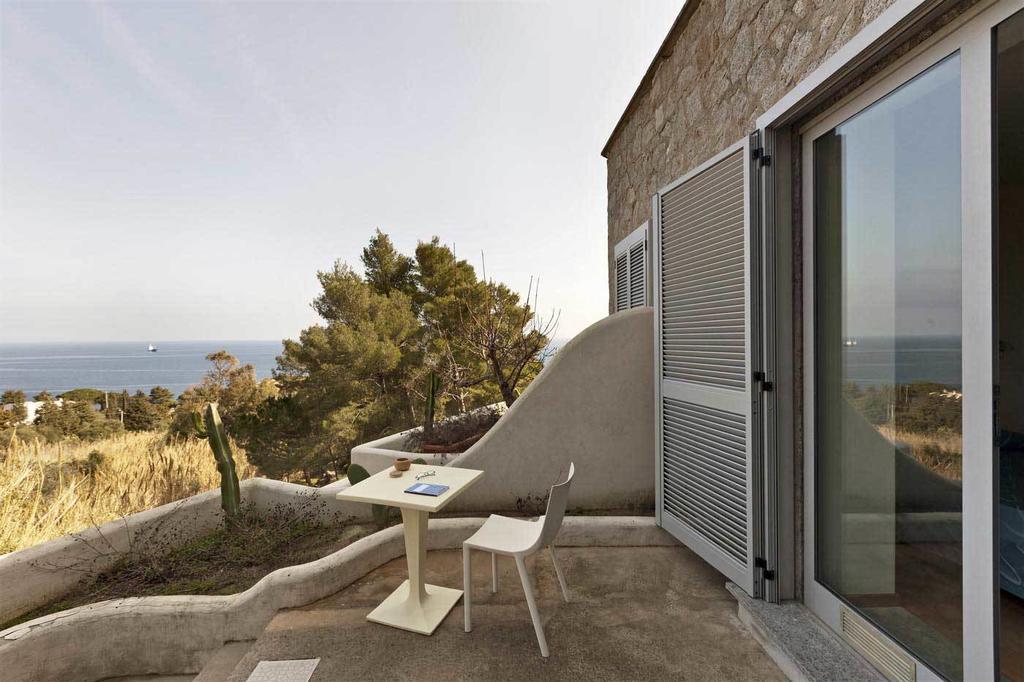 Hotel Arenella Giglio Porto Pokoj fotografie